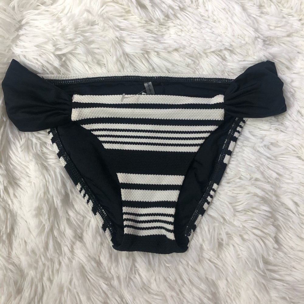 Anthropologie Vitamin A Ruched Bikini Bottoms - Picture 3 of 6